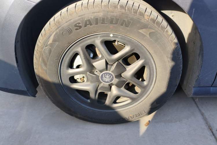 Used BYD Qin PLUS 2025 DM-i Smart Drive 55KM Leading Model