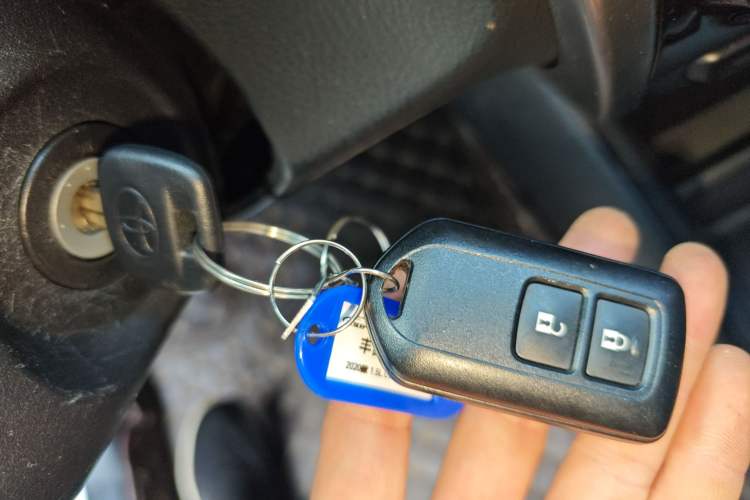 Used Toyota YARiS L 2020 1.5L CVT Leading Edition
