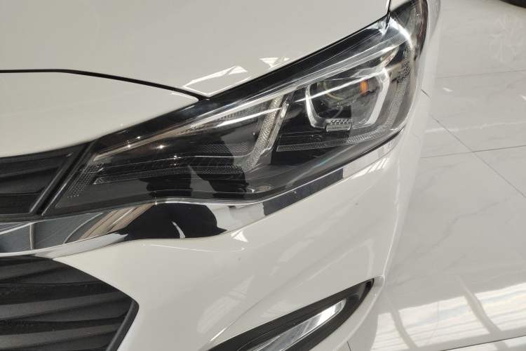 Used Chevrolet Monza 2020 320 Automatic Enjoyment Edition
