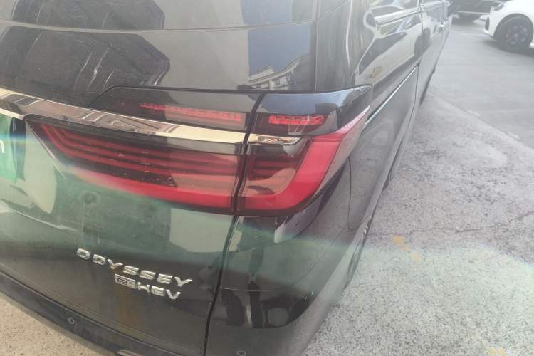 Used Honda Odyssey 2022 2.0L eHEV Sharp Enjoyment Edition
