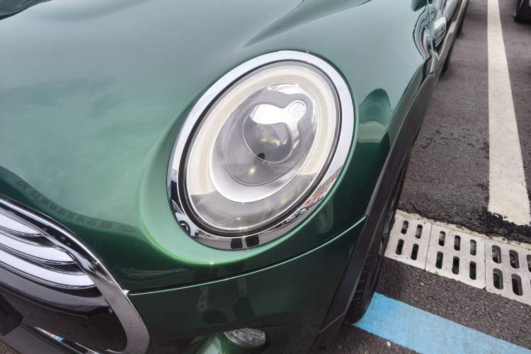 Used  MINI 2016 1.5T COOPER Five-Door Edition
