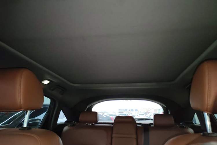 Used Honda UR-V 2017 370TURBO 2WD Prestige Edition China V