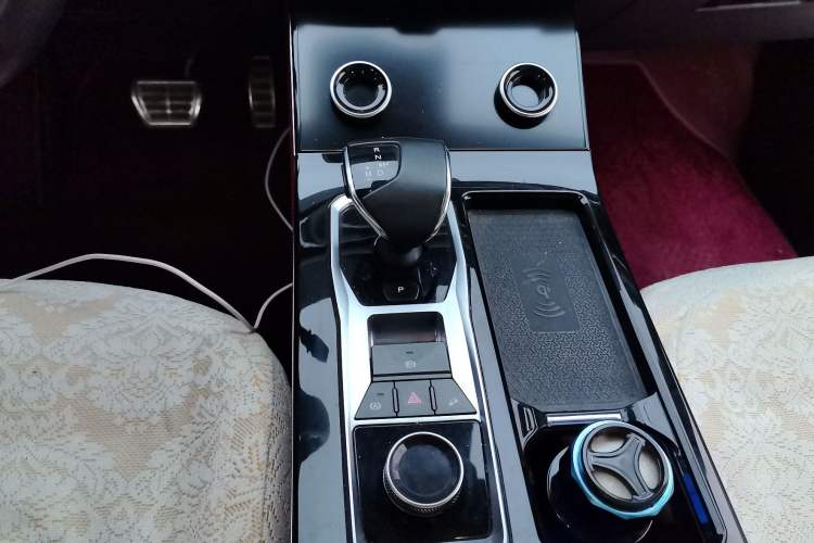 Used JETOUR X70 PLUS 2023 1.6T DCT Stronger PRO+ 5-Seater