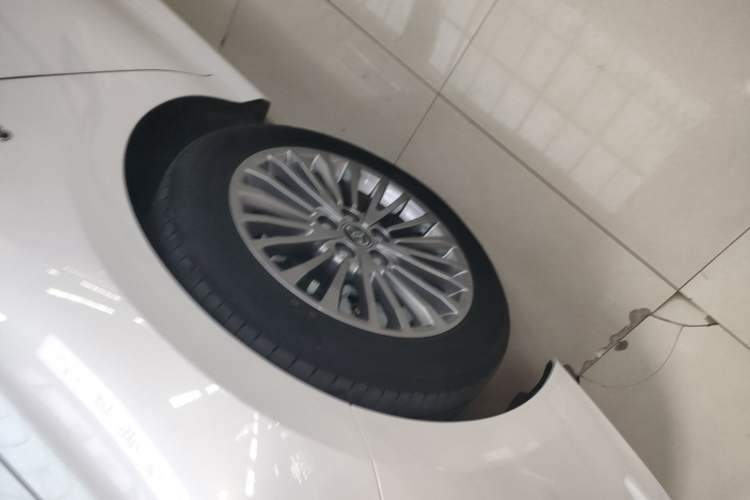 Used Toyota Camry 2024 Dual-Motor 2.0 HG Premium Edition