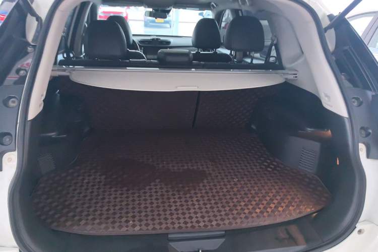 Used Nissan X-Trail 2019 2.0L CVT Smart Connect Comfort Edition 2WD
