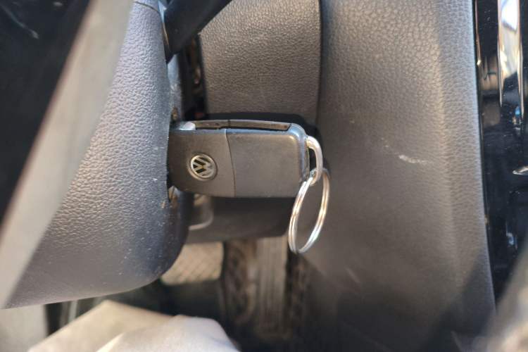 Used Volkswagen Sagitar 2016 230TSI 25th Anniversary Edition
