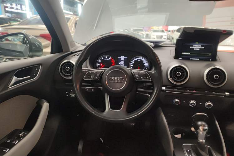 Used Audi A3 2020 Limousine 35 TFSI Fashion Edition China VI Emission Standard
