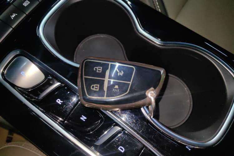 Used Buick Envision 2023 Encore Plus 652T Five-Seat Luxury Model
