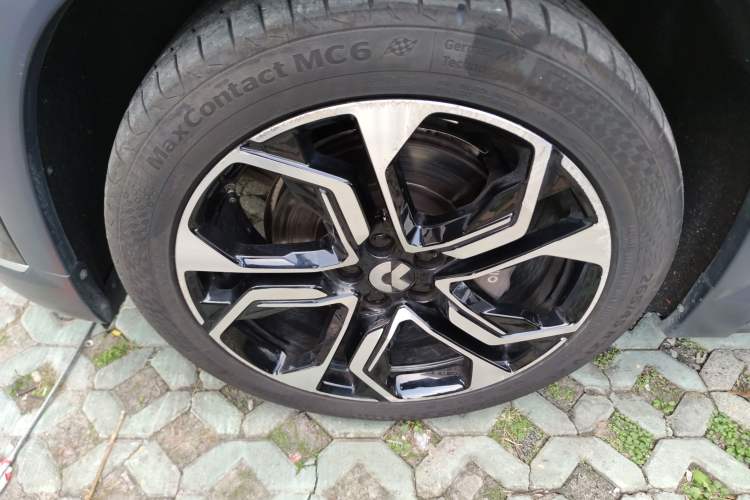 Used Nio ES8 2020 415 km Signature Edition 6-Seater Version
