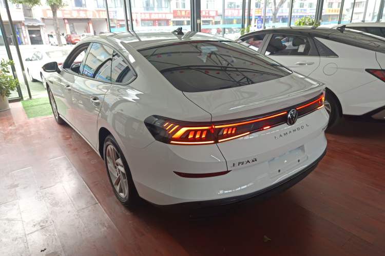 Used Volkswagen Lamando 2023 Lavida L 280TSI DSG Spicy Edition
