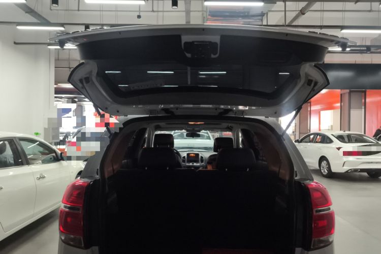 Used Chevrolet Captiva 2015 2.4L Two-Wheel Drive Urban Version 7 Seats
