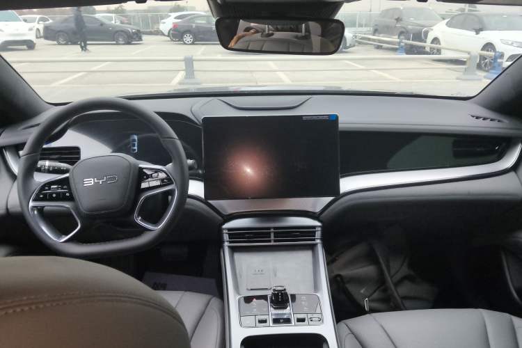 Used BYD Seal 07 DM-i 2025 DM-i 1.5L 125km Luxury Model
