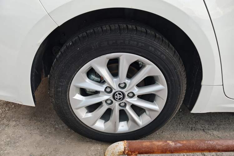 Used Toyota Corolla 2021 Dual-Motor 1.8L E-CVT Elite Edition