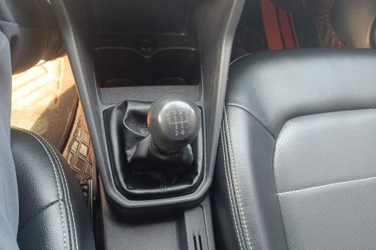 Used Volkswagen Jetta 2019 Dream Edition 1.4L Manual Fashion Version