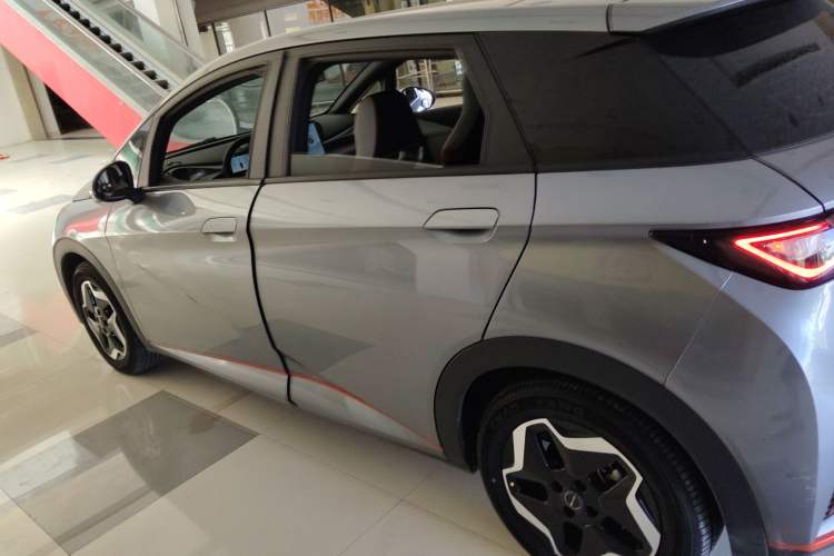 Used BYD Dolphin 2021 405 km Fashion Edition