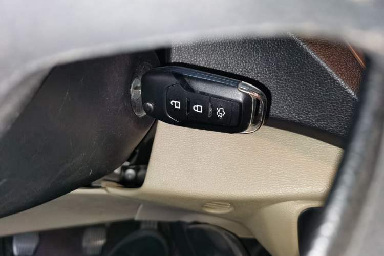 Used Ford Escort 2017 1.5L Manual Comfort Model
