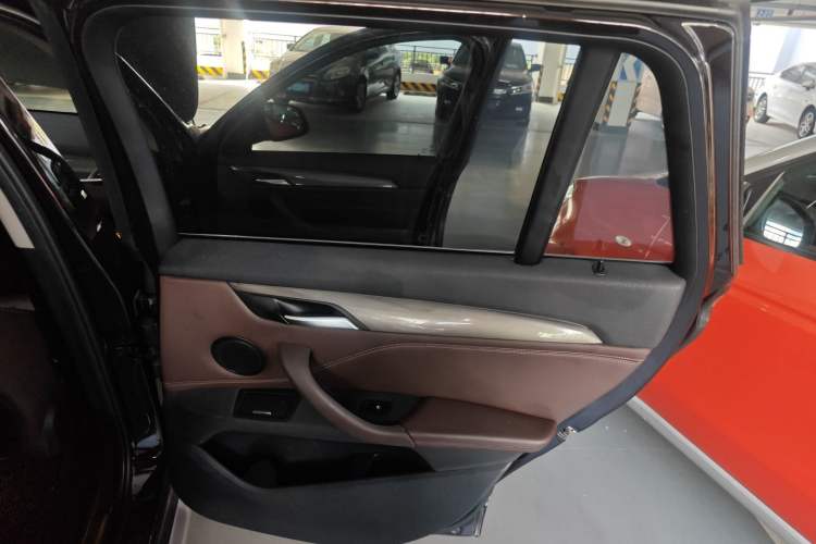 Used BMW X1 2019 sDrive18Li Premium Edition
