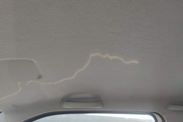 Used Wuling Hongguang MINIEV 2022 Easy Version Lithium Iron Phosphate