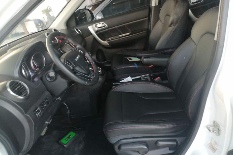 Used Haval H6 2016 Upgraded Model 1.5T Automatic Two-Wheel Drive Elite Version