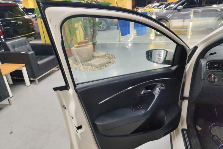 Used Volkswagen Polo 2015 1.4TSI GTI
