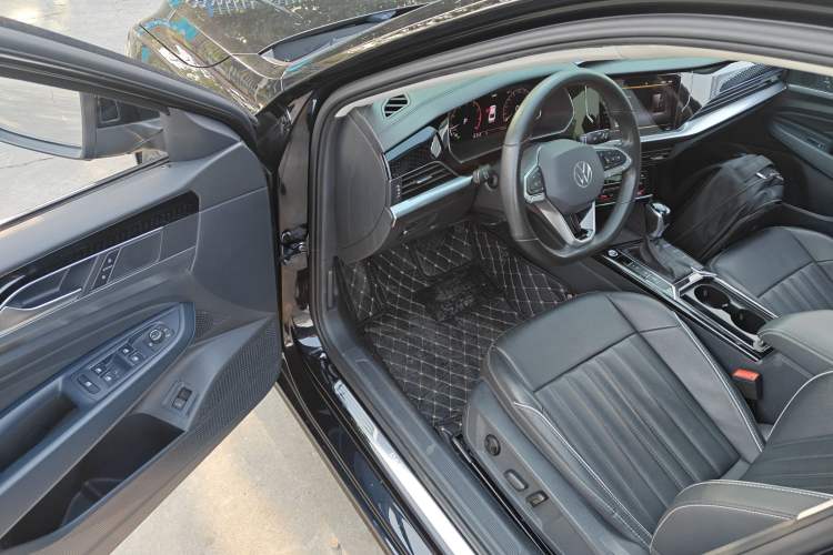 Used Volkswagen Passat 2022 330TSI Starry Elite Edition