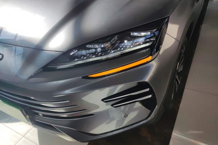 Used BYD Song PLUS New Energy 2025 DM-i Smart Drive 112KM Prestige Model
