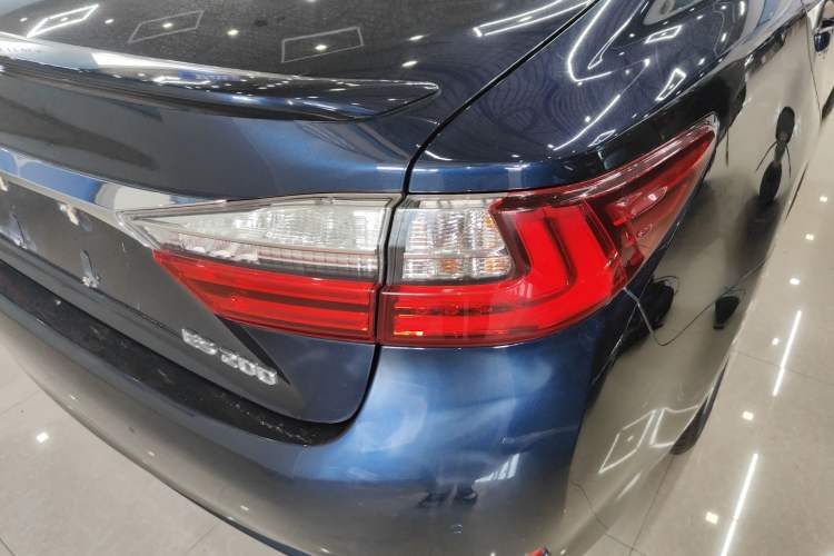 Used Lexus ES 2015 200 Elite Edition