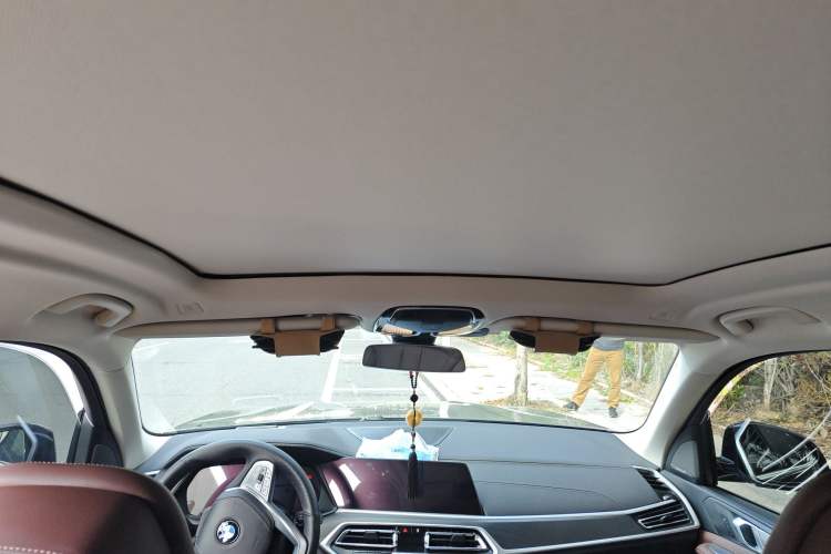 Used BMW X7 2021 xDrive40i Luxury Package with Leading Features