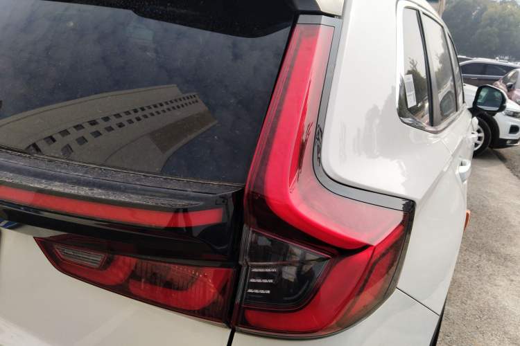 Used Honda CR-V 2023 240TURBO Two-Wheel Drive Deluxe Edition 7 Seats
