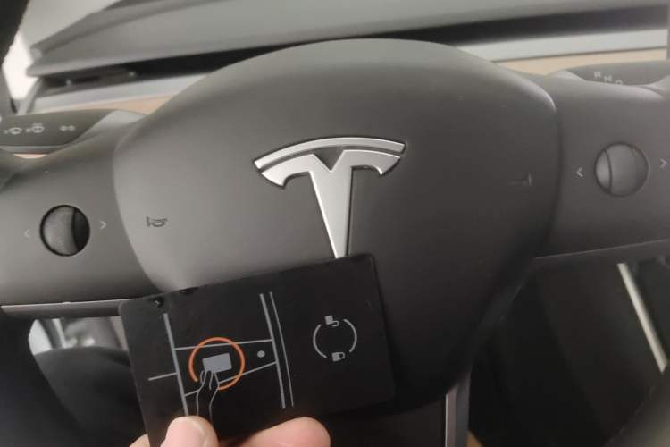 Used Tesla Model 3 (Import) 2019 Long-Range All-Wheel-Drive Version