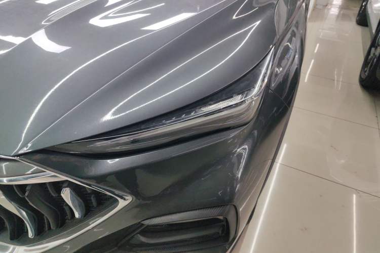 Used Oshan X5 2021 Revised Version 1.5T DCT Luxury Edition
