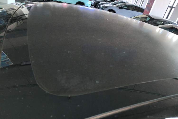 Used Tesla Model Y 2022 Long-Range All-Wheel-Drive Version
