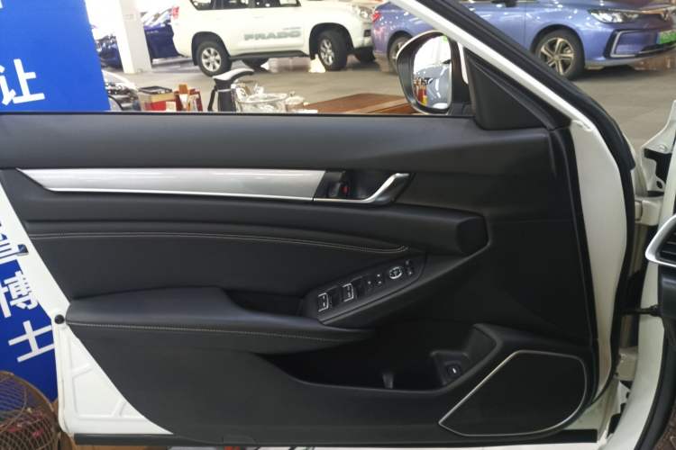 Used Honda Inspire 2019 260TURBO Elegant Edition China VI Emission Standard
