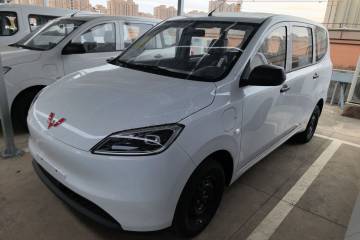 Used Wuling Hongguang New Energy 2024 All-Electric Model 300KM Practical Version