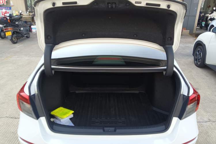 Used Honda Civic 2023 240TURBO CVT Dynamic Edition
