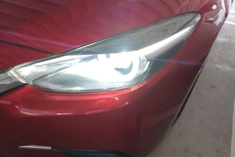 Used Mazda Mazda 3 Axela 2017 Sedan 1.5L Automatic Luxury Model Emission Standard China V