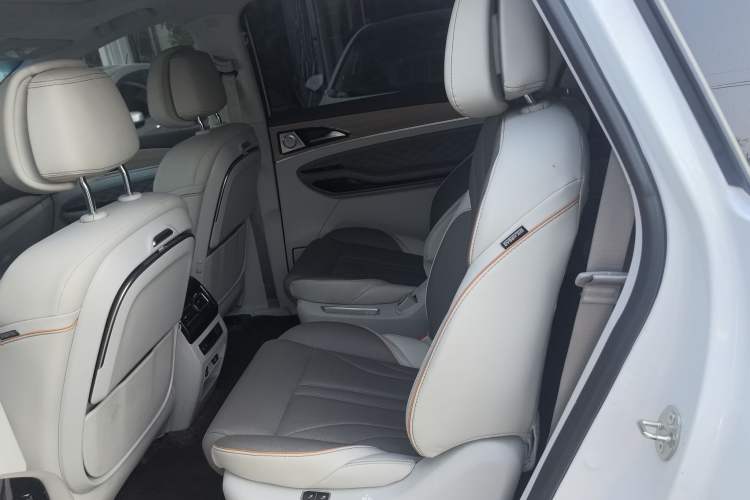 Used FORTHING Yacht 2022 1.5T DCT Chasing-the-Waves Edition