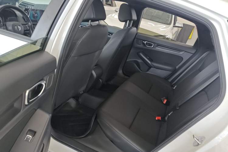 Used Honda Civic 2022 240TURBO CVT Dynamic Edition
