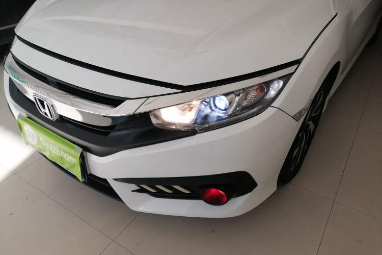 Used Honda Civic 2016 220TURBO CVT Luxury Edition
