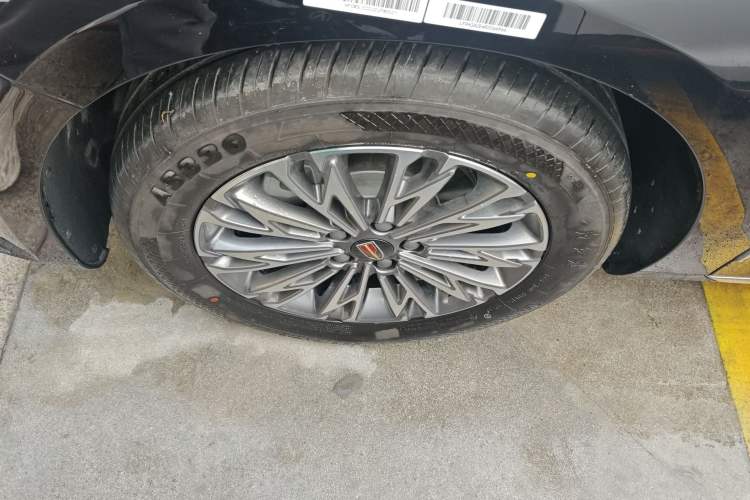 Used Hongqi H5 2025 1.5T DCT Qiyun 500 000th Unit Commemorative Edition