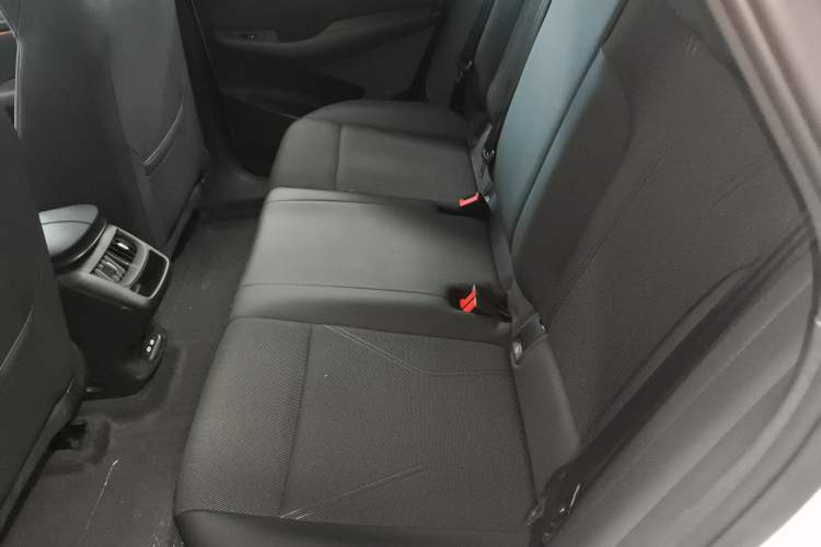 Used Volkswagen ID.UNYX 2024 Pro Long-Range Version
