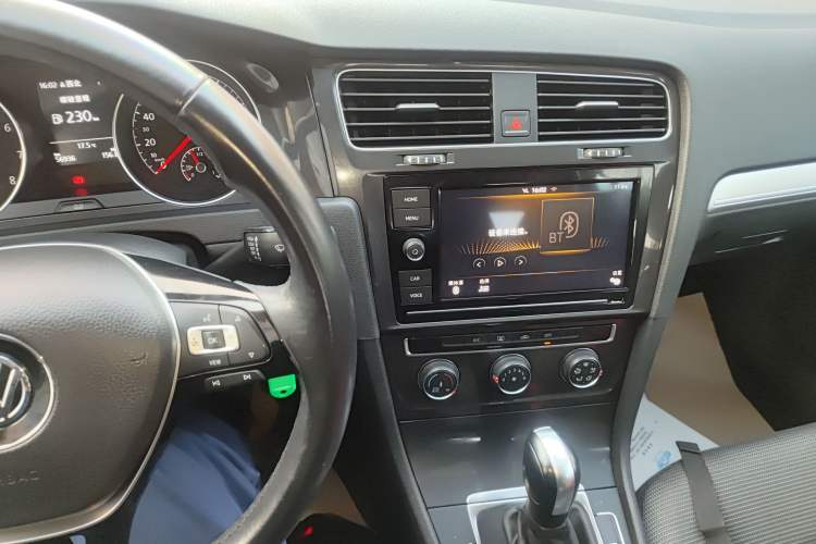 Used Volkswagen Golf 2019 280TSI DSG Comfort Version China V Standard
