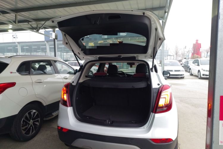 Used Buick Encore 2018 18T Automatic Two-Wheel Drive Urban Elite Model
