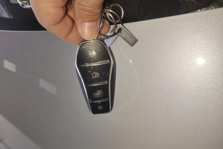 Used BYD Song L EV 2025 662 km Ultra-Range Version