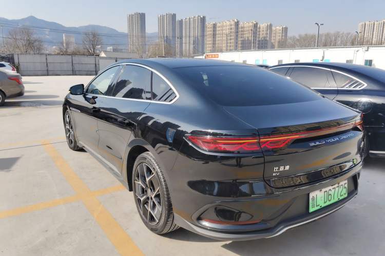 Used BYD Han 2024 EV Glory Edition 605KM Front-Wheel-Drive Premium Model