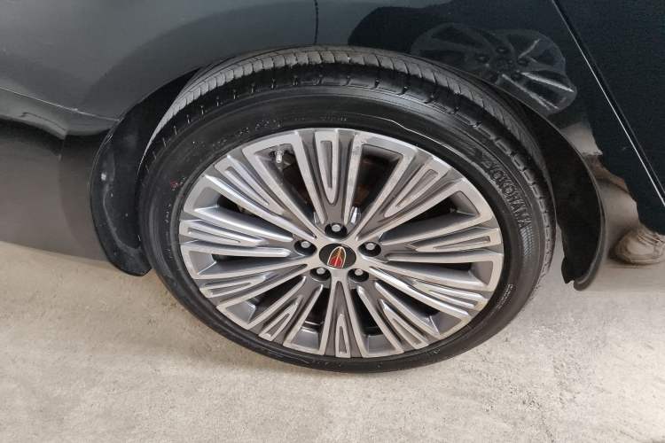 Used Hongqi H5 2022 Classic Model 1.8T Automatic Smart Connect Flagship Edition