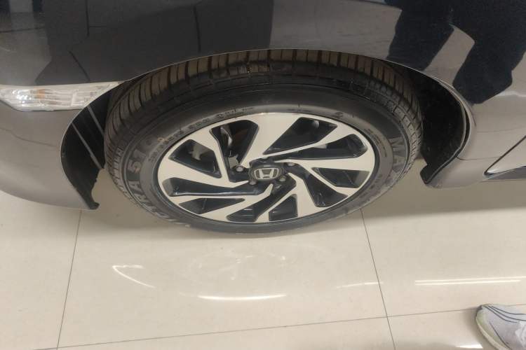 Used Honda Civic 2016 220TURBO CVT Luxury Edition
