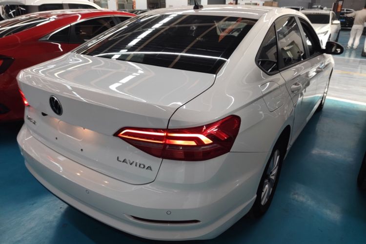 Used Volkswagen Lavida 2019 Lavida Start 1.5L Automatic Trendy Version China VI Standard