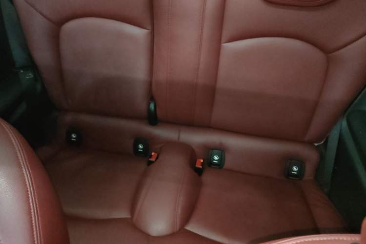 Used  MINI 2016 1.2T ONE Pioneer Edition
