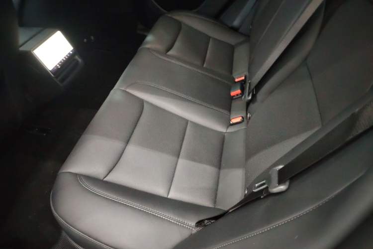 Used Tesla Model 3 2023 Long-Range All-Wheel-Drive Version
